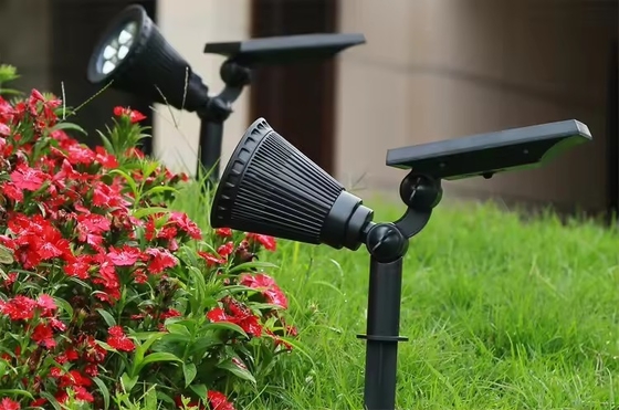 Hot Selling Waterproof Solar Lights for Garden Automatic Function 6-8 Hours Charging Time